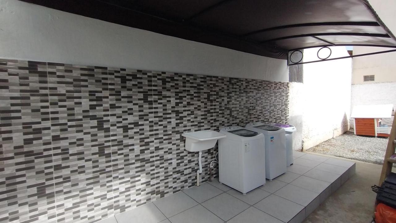 Marco Zero Containers 3 Lejlighed Balneário Camboriú Eksteriør billede